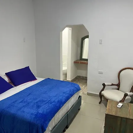 Apartamento Tr-a3d De Doble Cerca Al Castillo De San Felipe Con Piscina, Aire Acondicionado Y Wifi